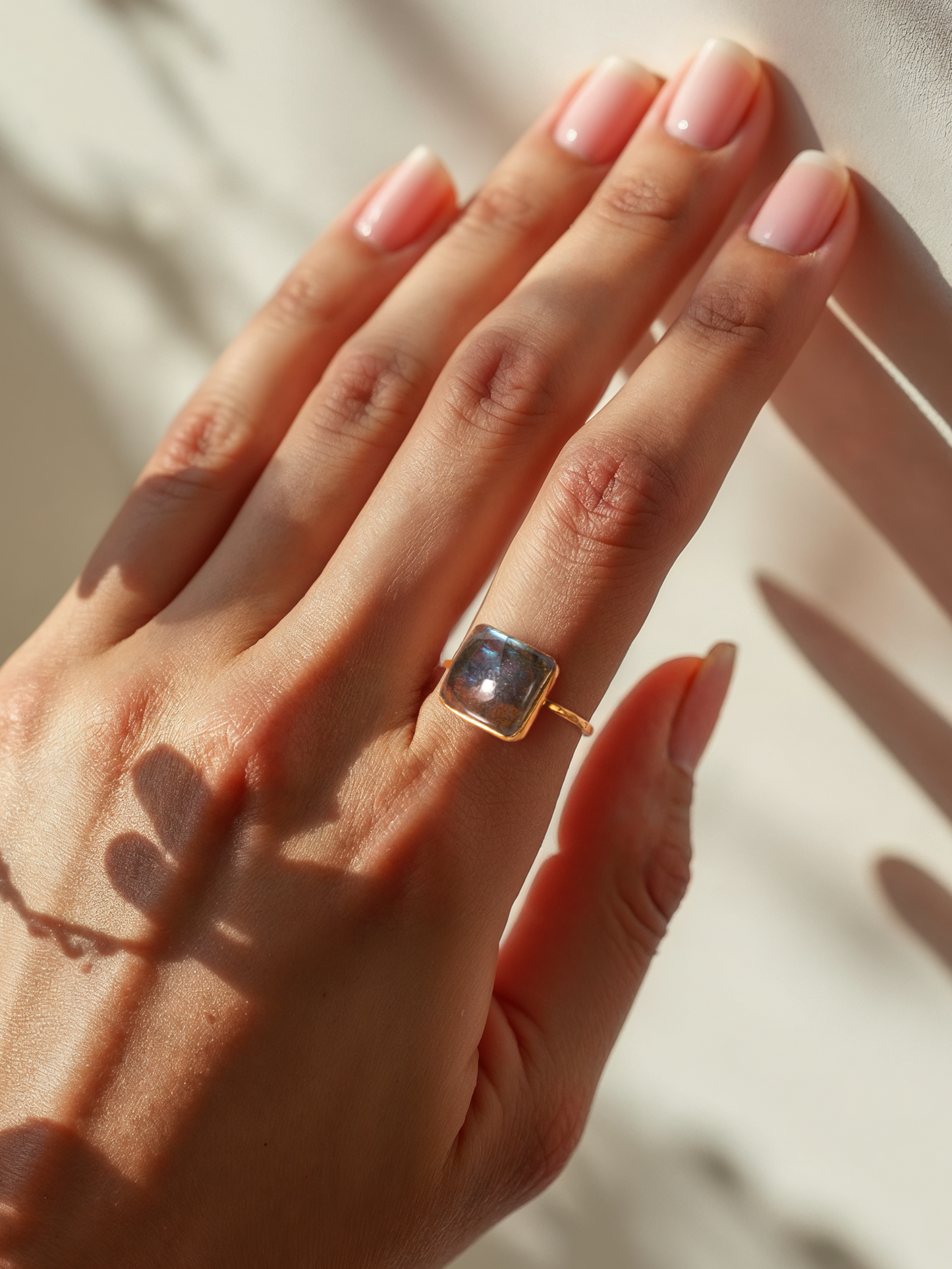 vasa - Labradorite Helix Ring