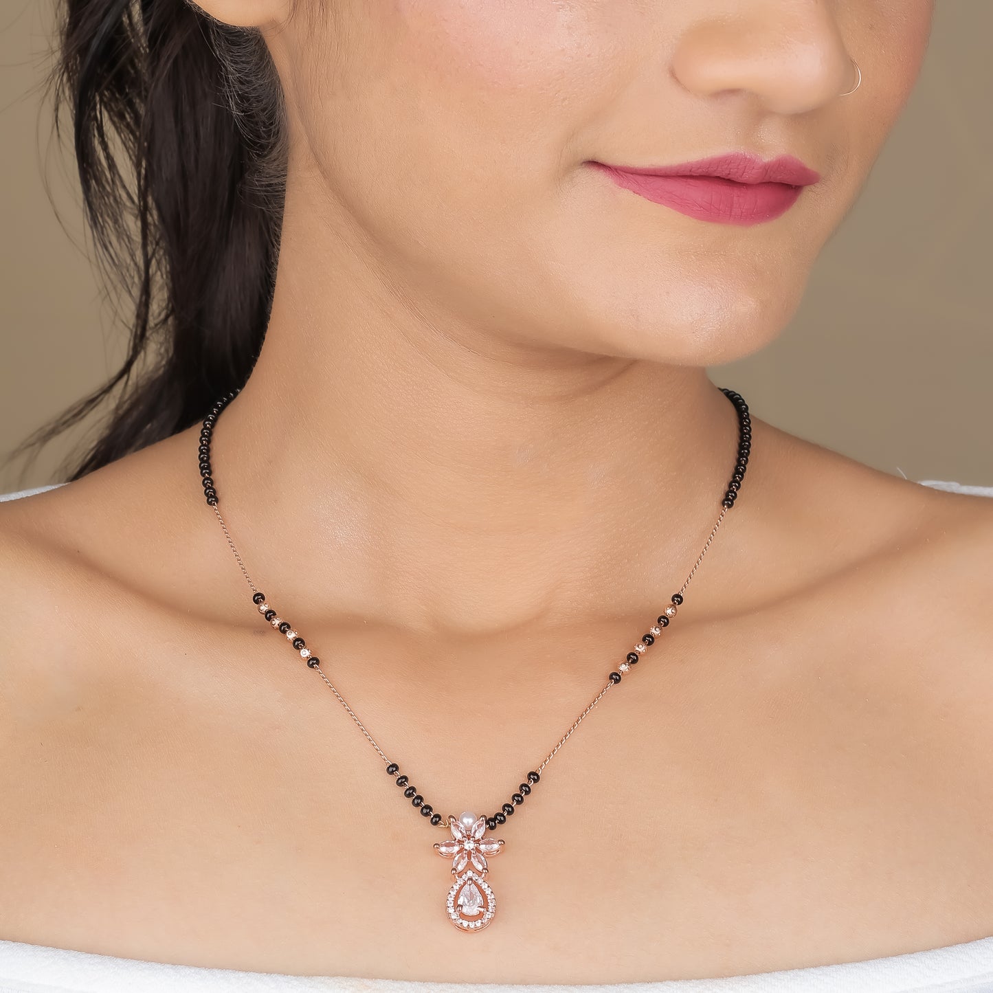 Ahana Mangalsutra W