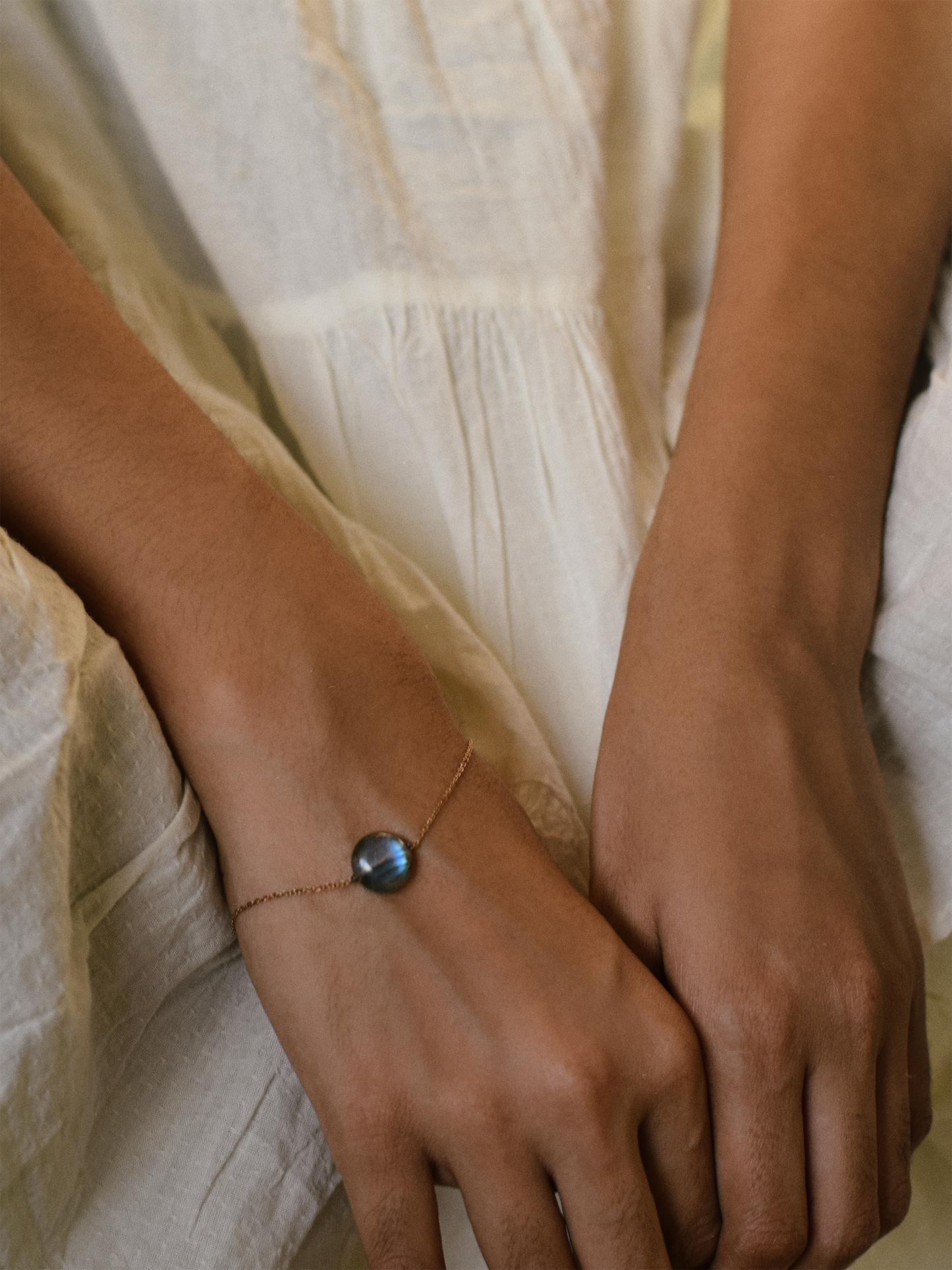 matsya - Labradorite Round Bracelet