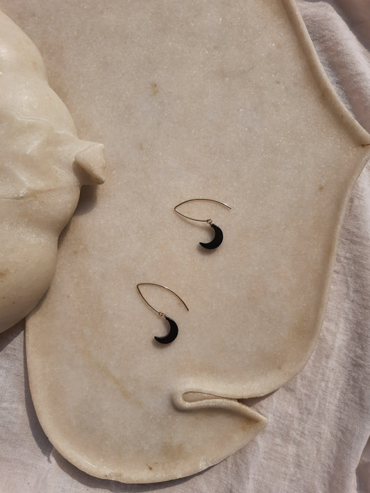 vasika - Black Onyx Luna Marquise Earwire