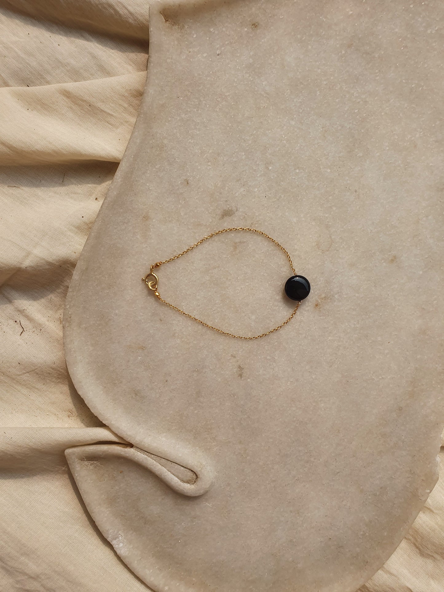 matsya - Black Onyx Round Bracelet