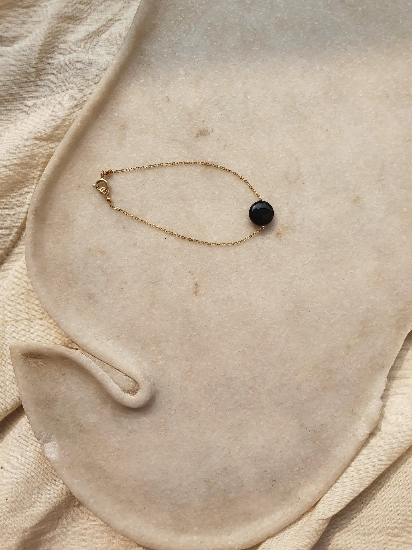 matsya - Black Onyx Round Bracelet