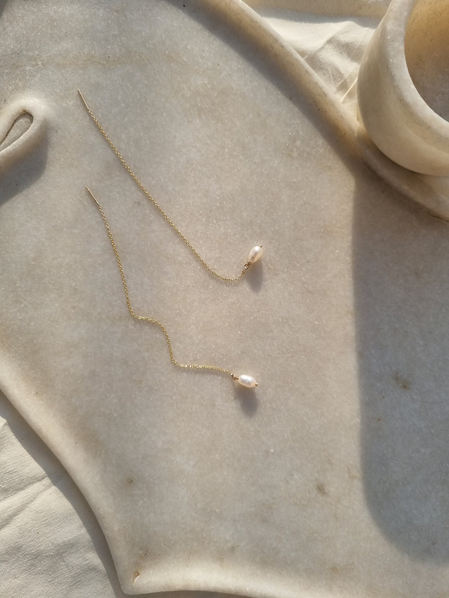 thiva - Pearl Threader Earrings