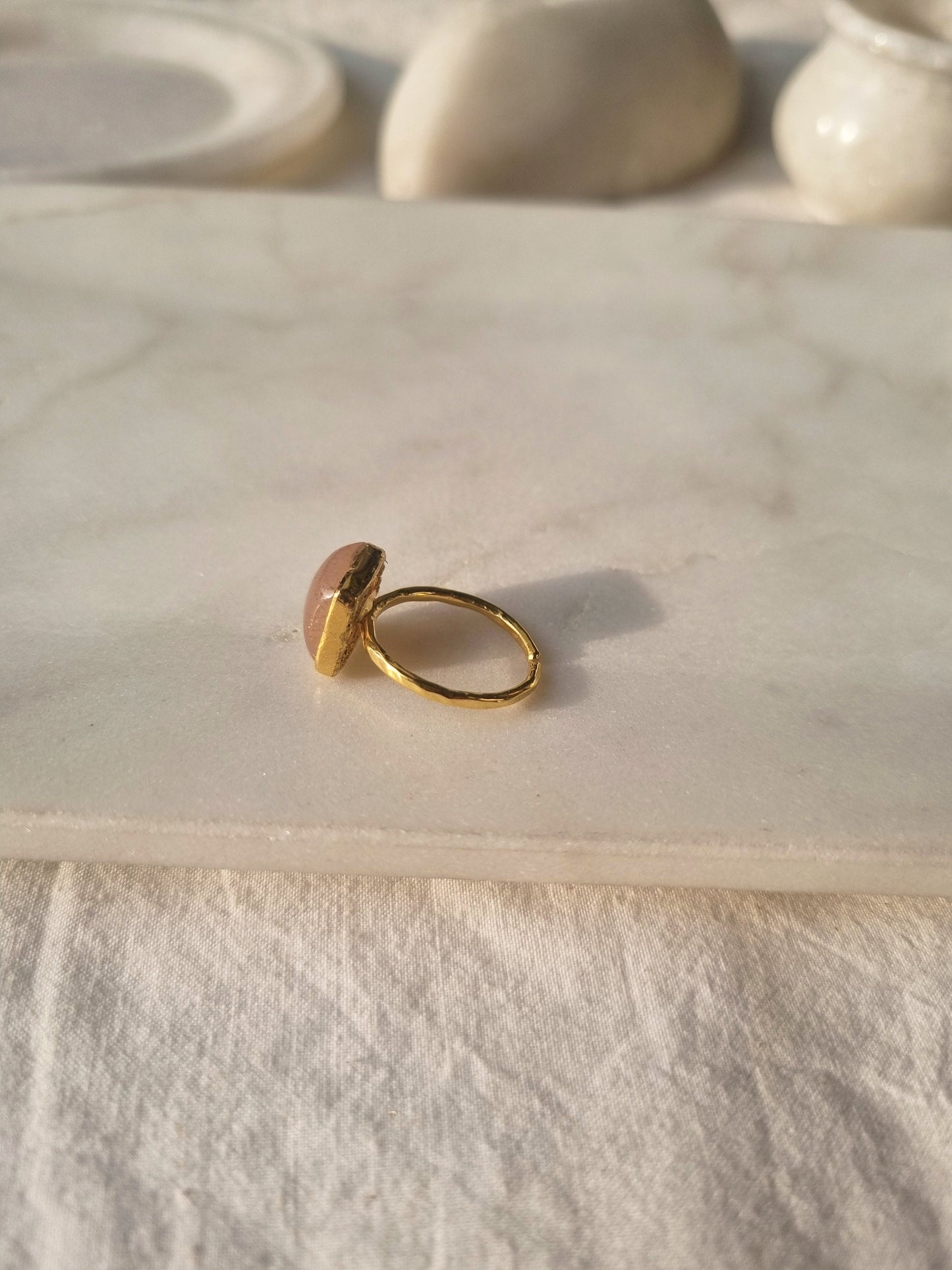 vasa - Peach Moonstone Helix Ring