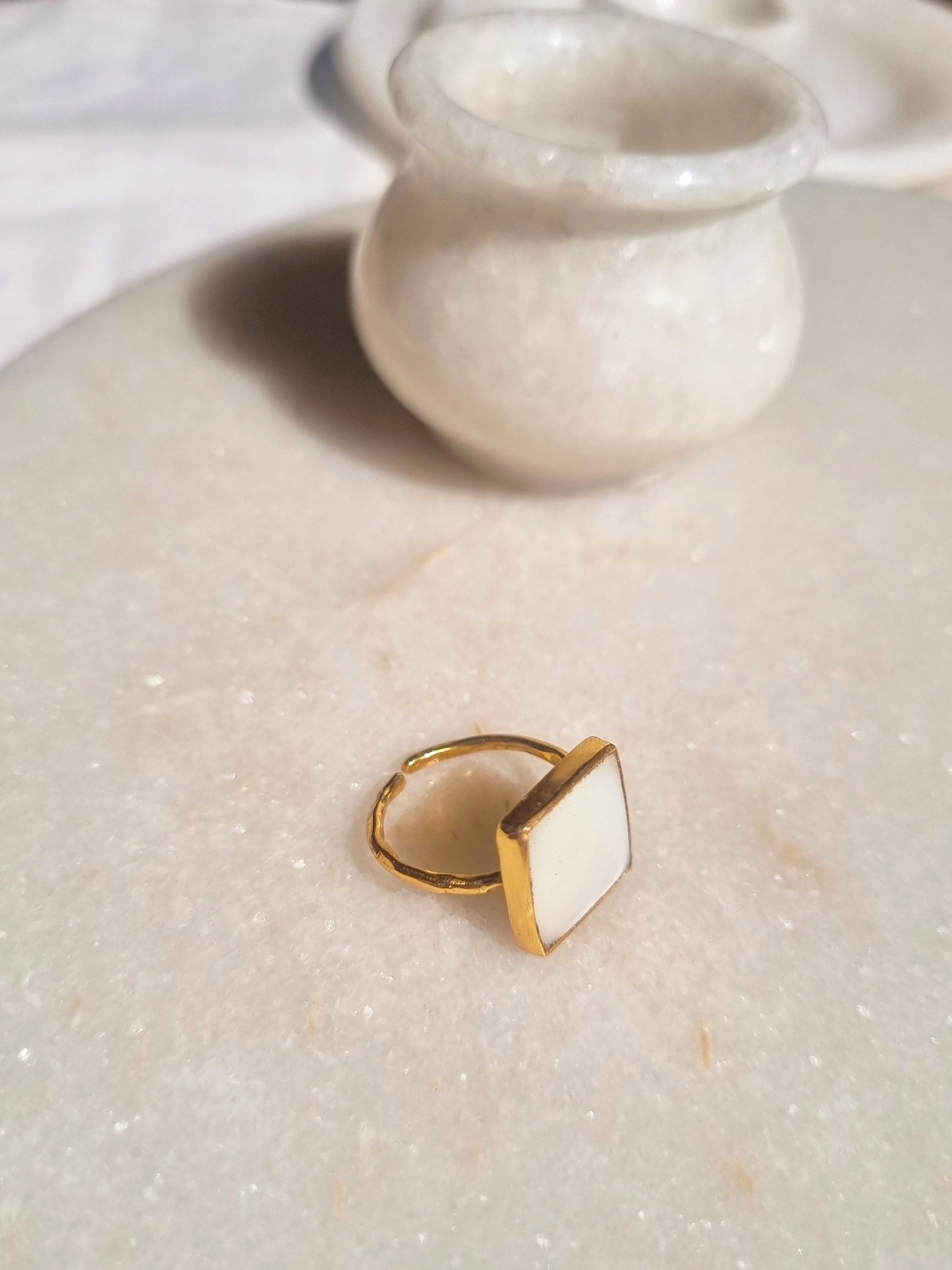 vasa - Mother of Pearl Helix Ring