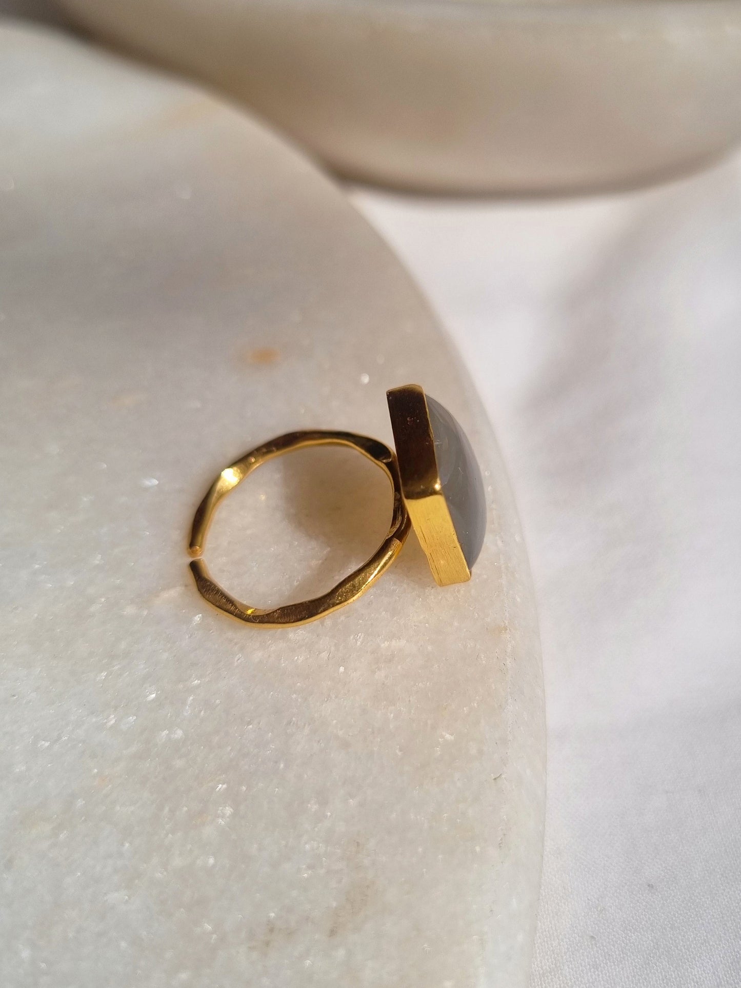 vasa - Grey Moonstone Helix Ring