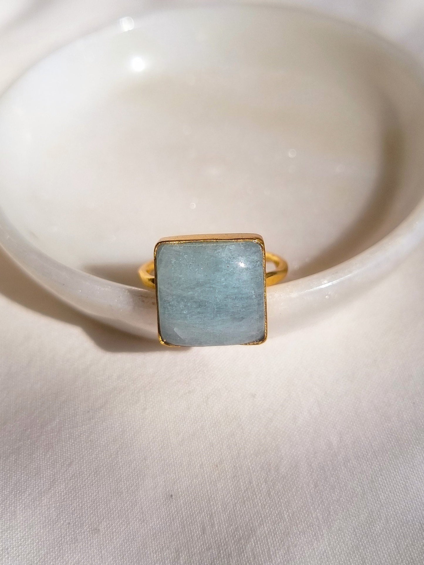 vasa - Aquamarine Helix Ring