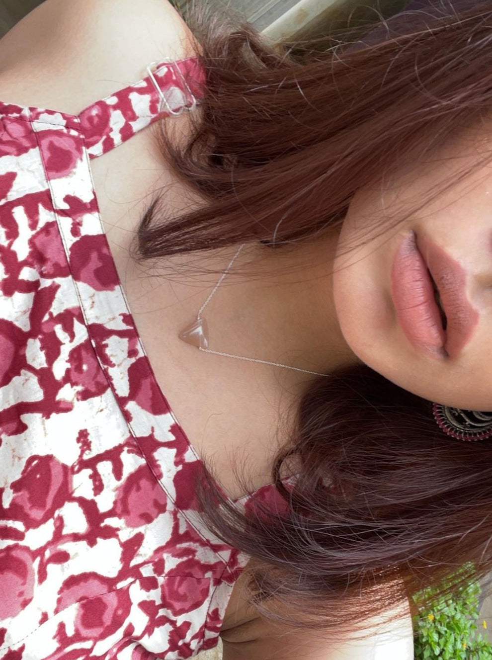 nirva - Peach Moonstone Tikona Pendant