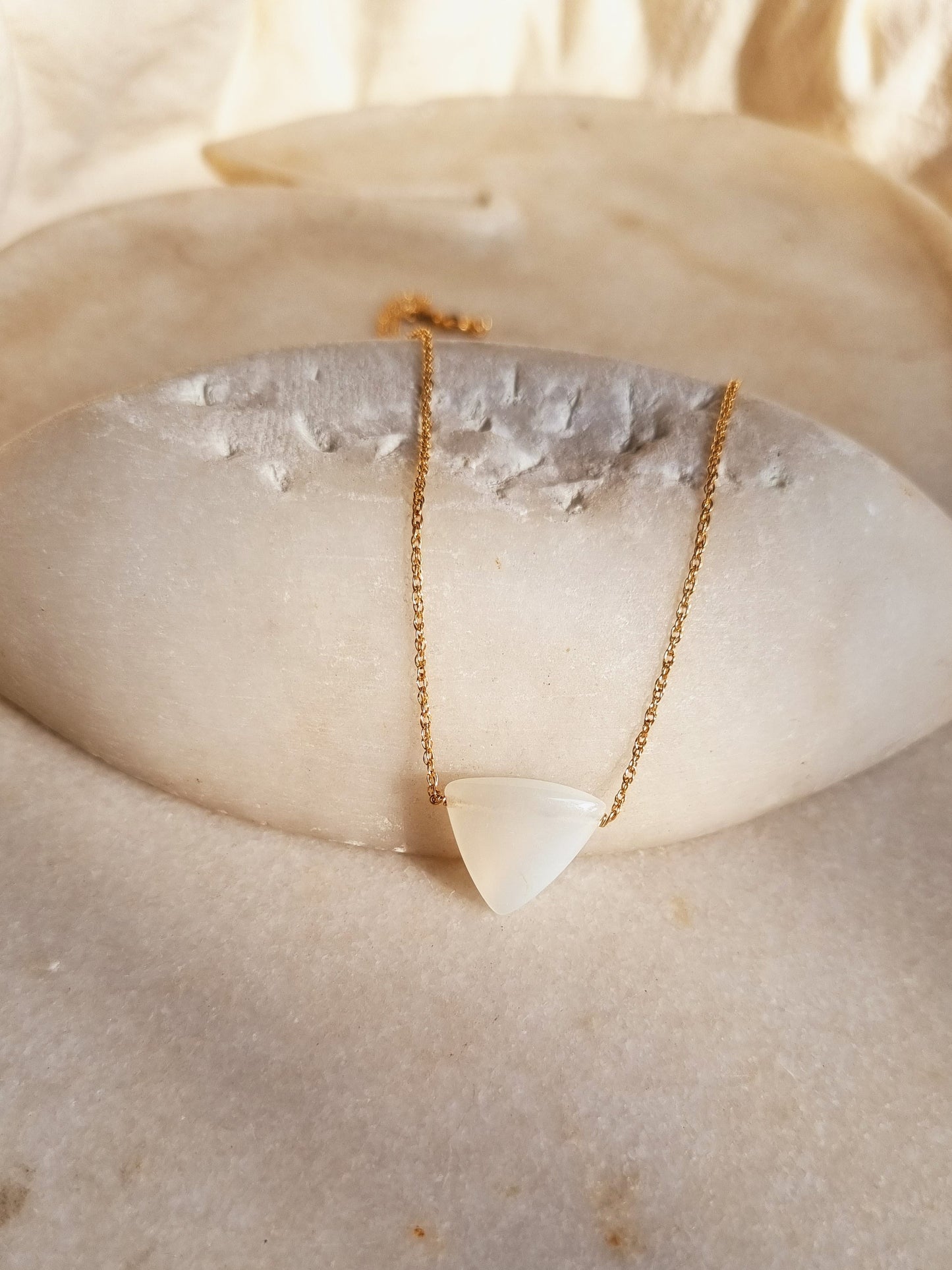 nirva - White Moonstone Tikona Pendant