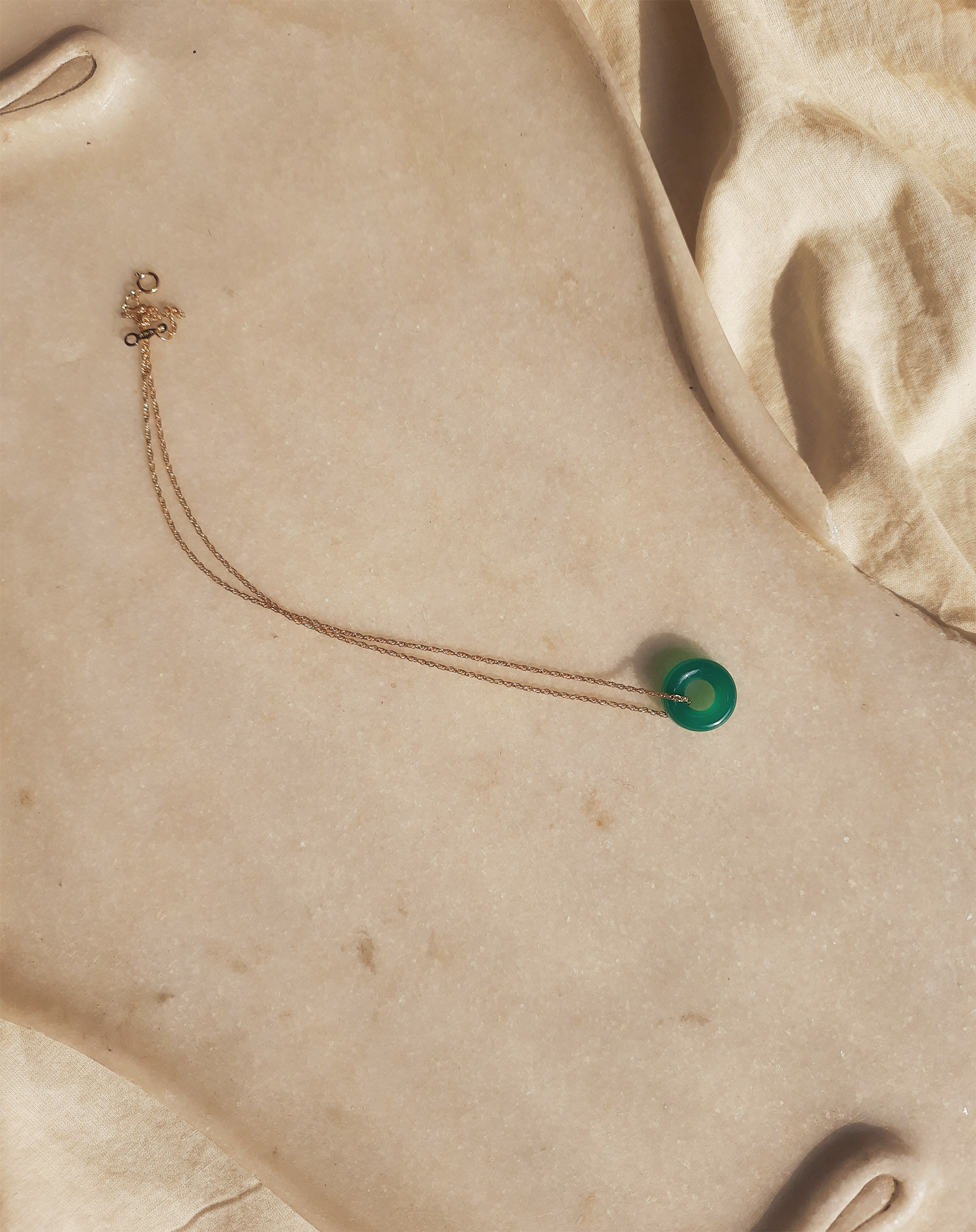 svan - Green Onyx Donut Pendant