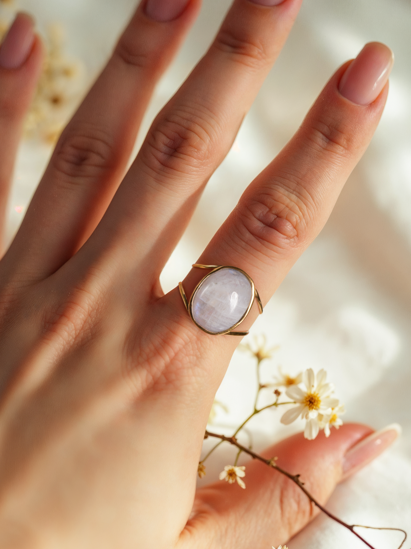 vartha - Rainbow Moonstone Olivia Ring