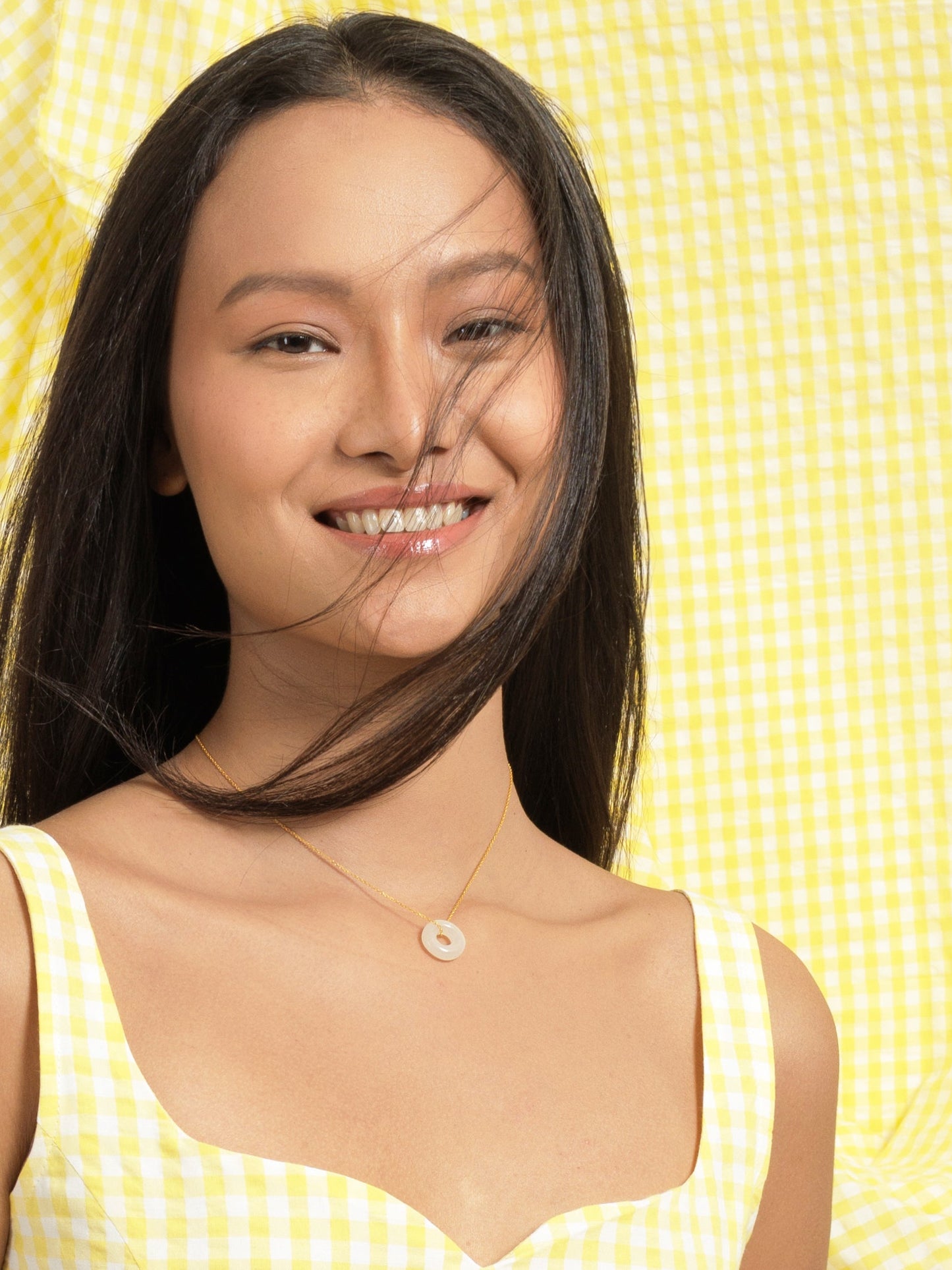 svan - White Moonstone Donut Pendant