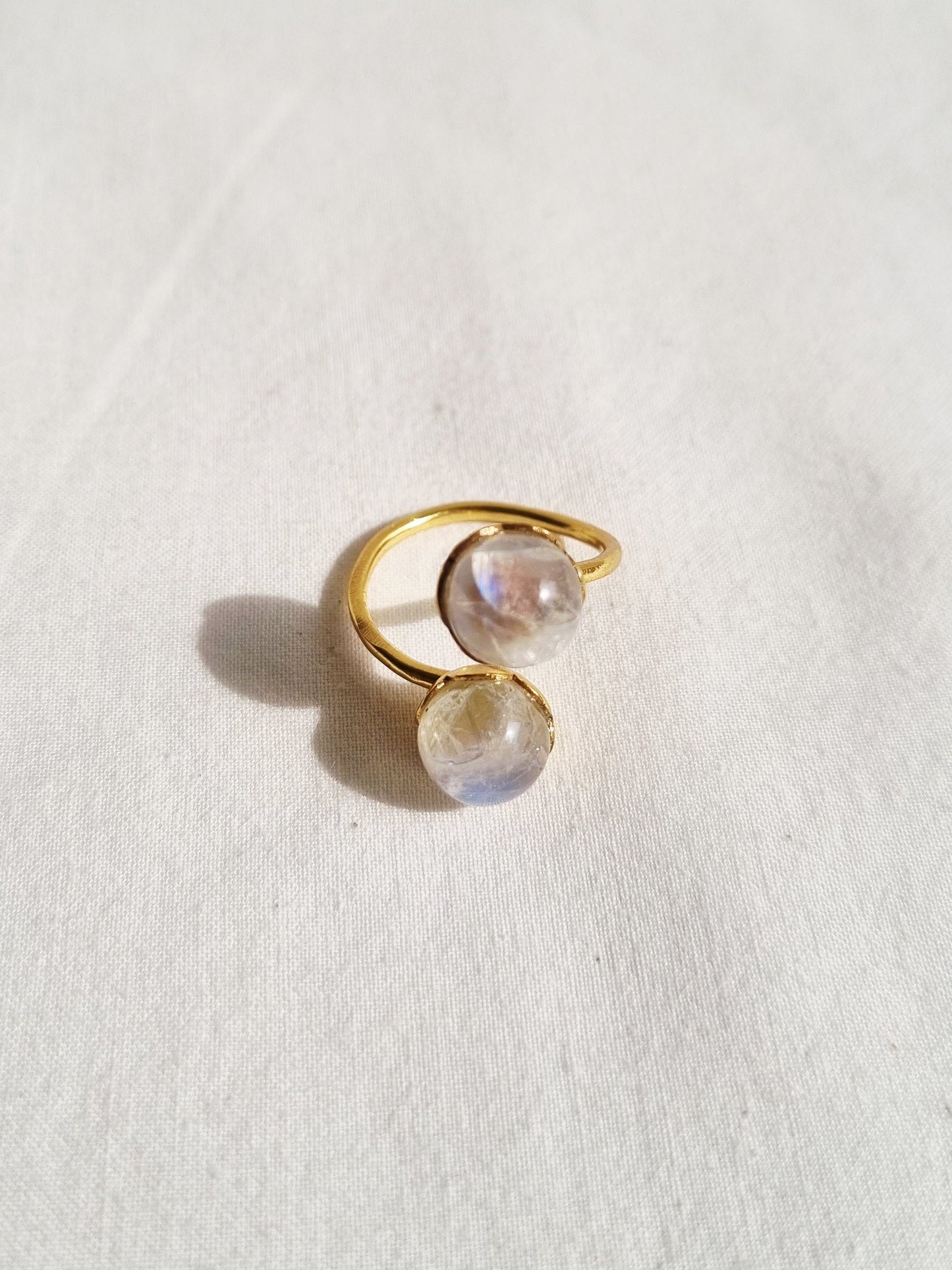 esa - Rainbow Moonstone Sunflower Ring